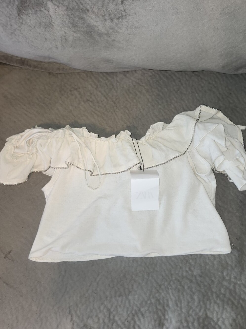 White Off-Shoulder Ruffle Crop Top - Picture 2 of 2